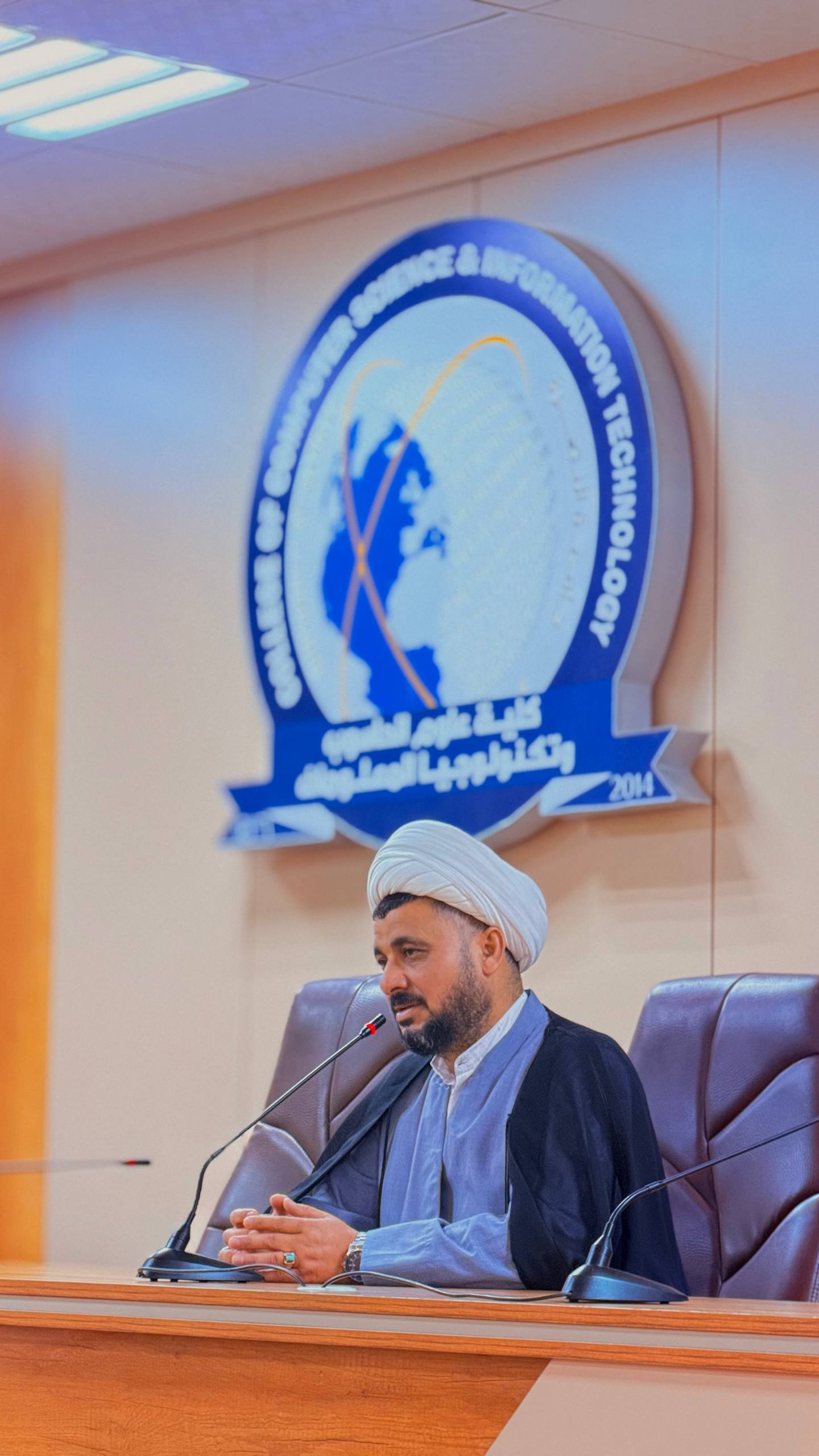فريق iT التطوعي يقيم ندوة ثقافية حول مدرسة الإمام الصادق (ع)